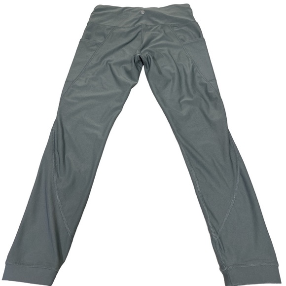 Apana‎ Leggings in Gray/Clay. Excellent Medium 23 inch inseam - Picture 2 of 4
